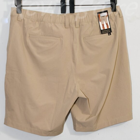 4 pairs shorts .Banana Republic Men’s Flat Front Shorts - Picture 9 of 9